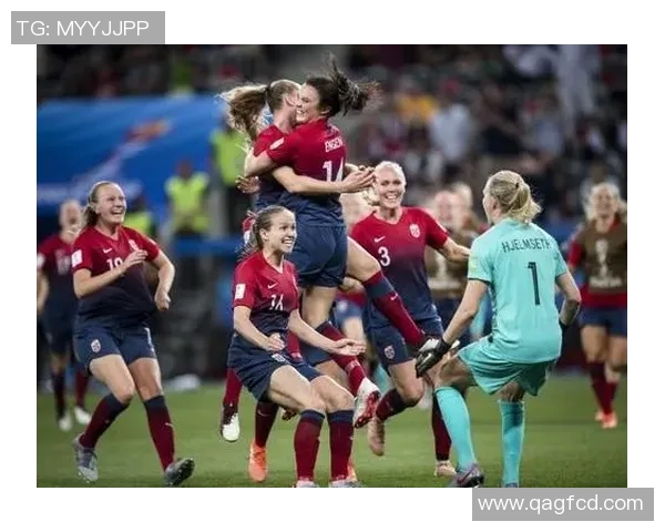 英格兰女足与挪威女足激战正酣谁能在这场对决中胜出