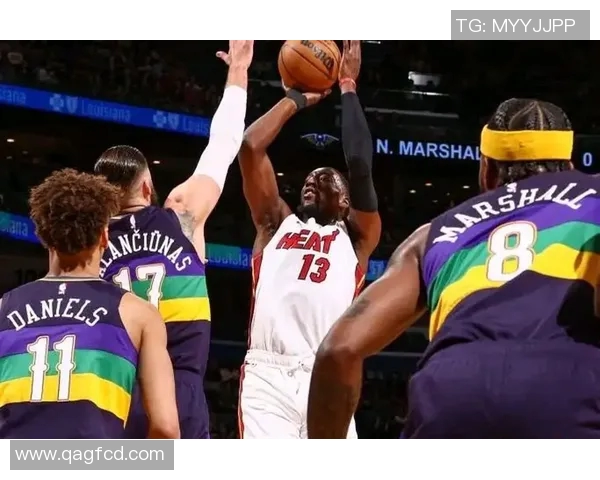 热火与鹈鹕精彩对决官方集锦回顾赛场瞬间与精彩表现